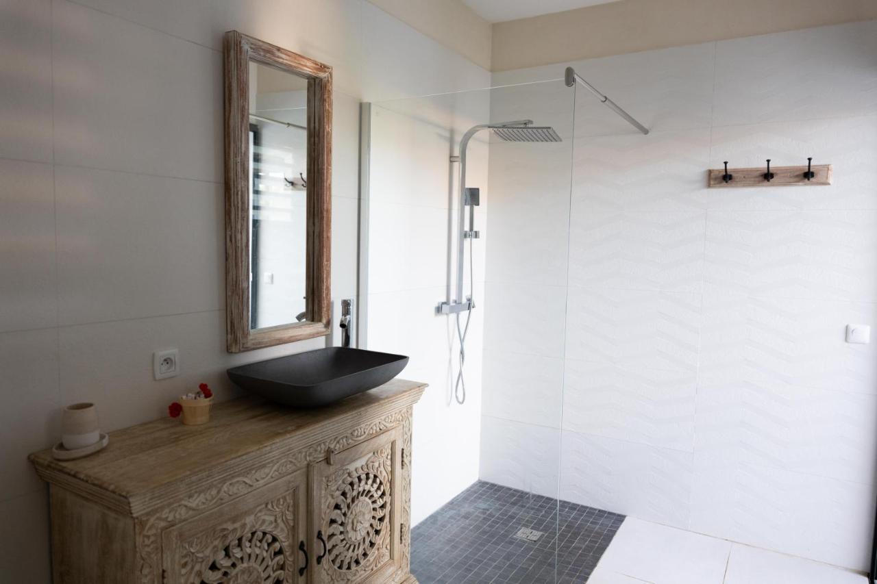 Residence Canne Mapou 2 1 Chambre Saint Pierre Buitenkant foto